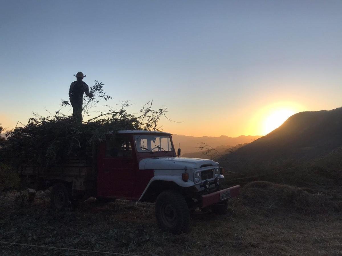 サン・ベント・ド・サプカイー Rancho Do Paioleiroヴィラ エクステリア 写真